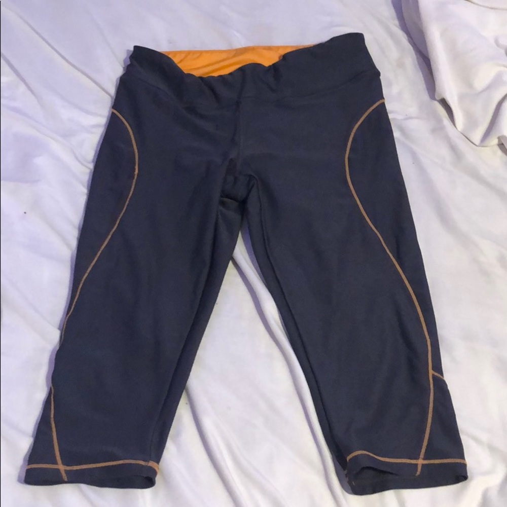 work out cropped leggings